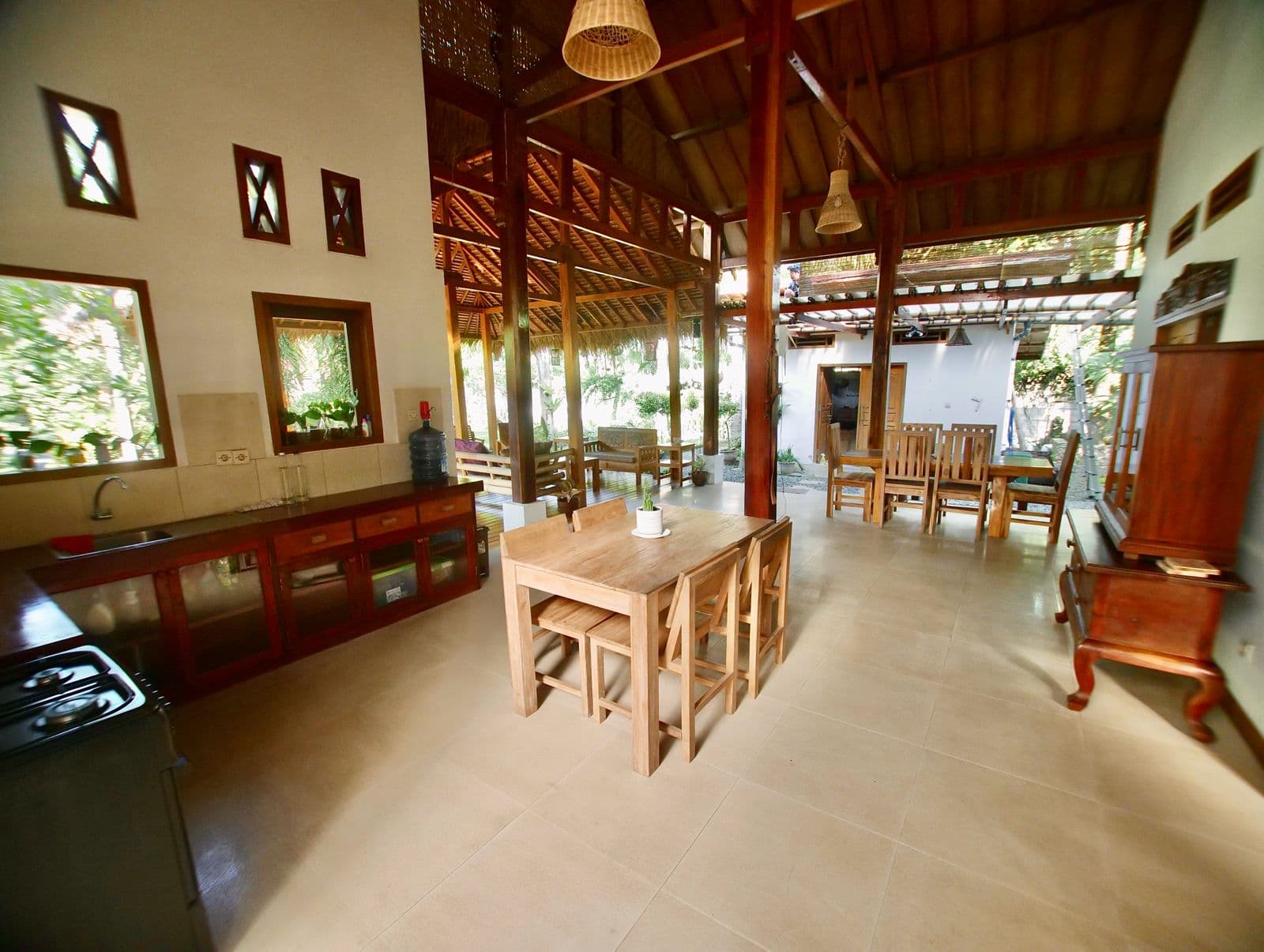 Villa Jack: 2-bedroom villa with private pool in central Kuta, Lombok
