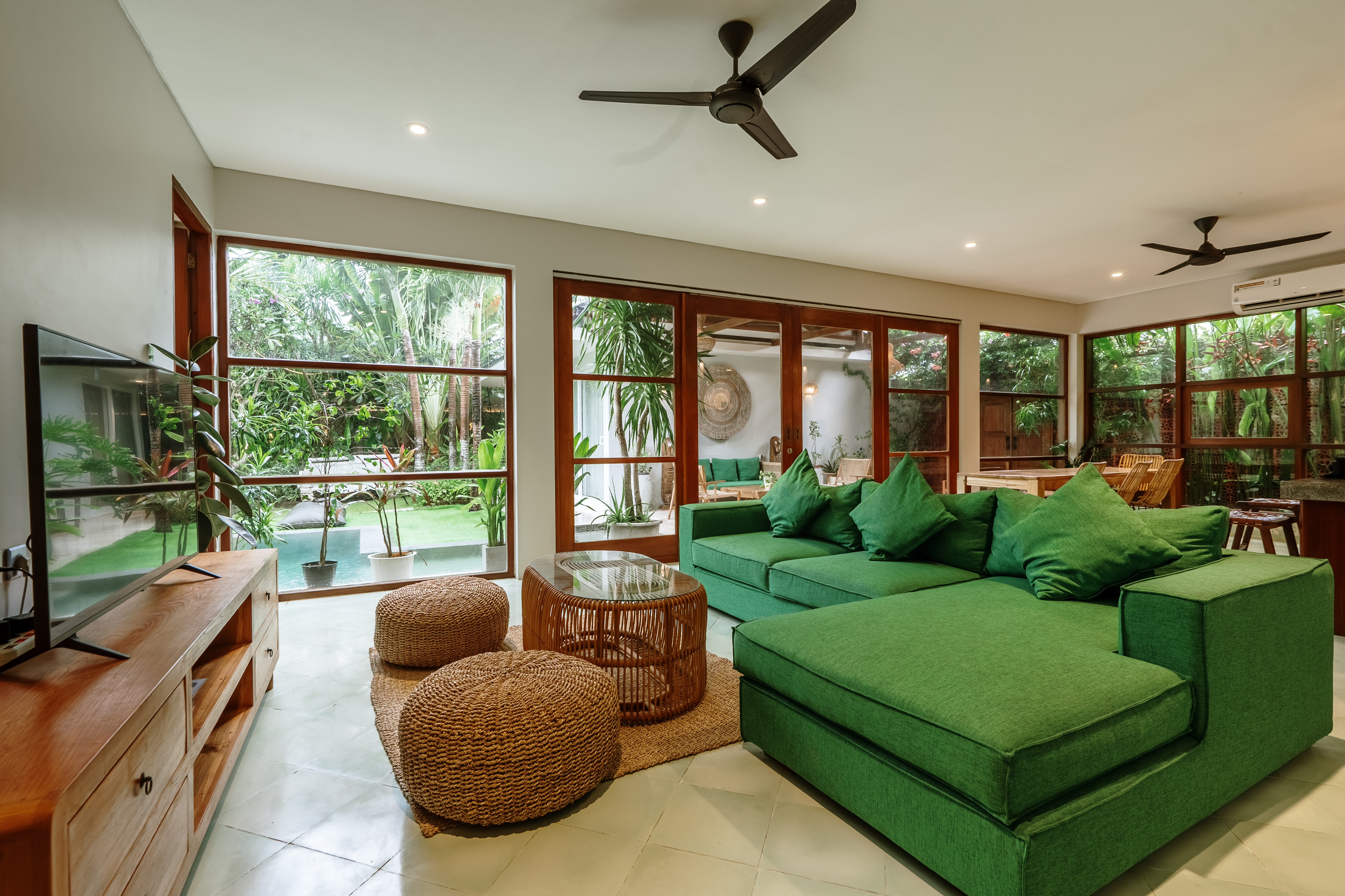 Villa Mahai: 3-bedroom villa with private pool in central Kuta