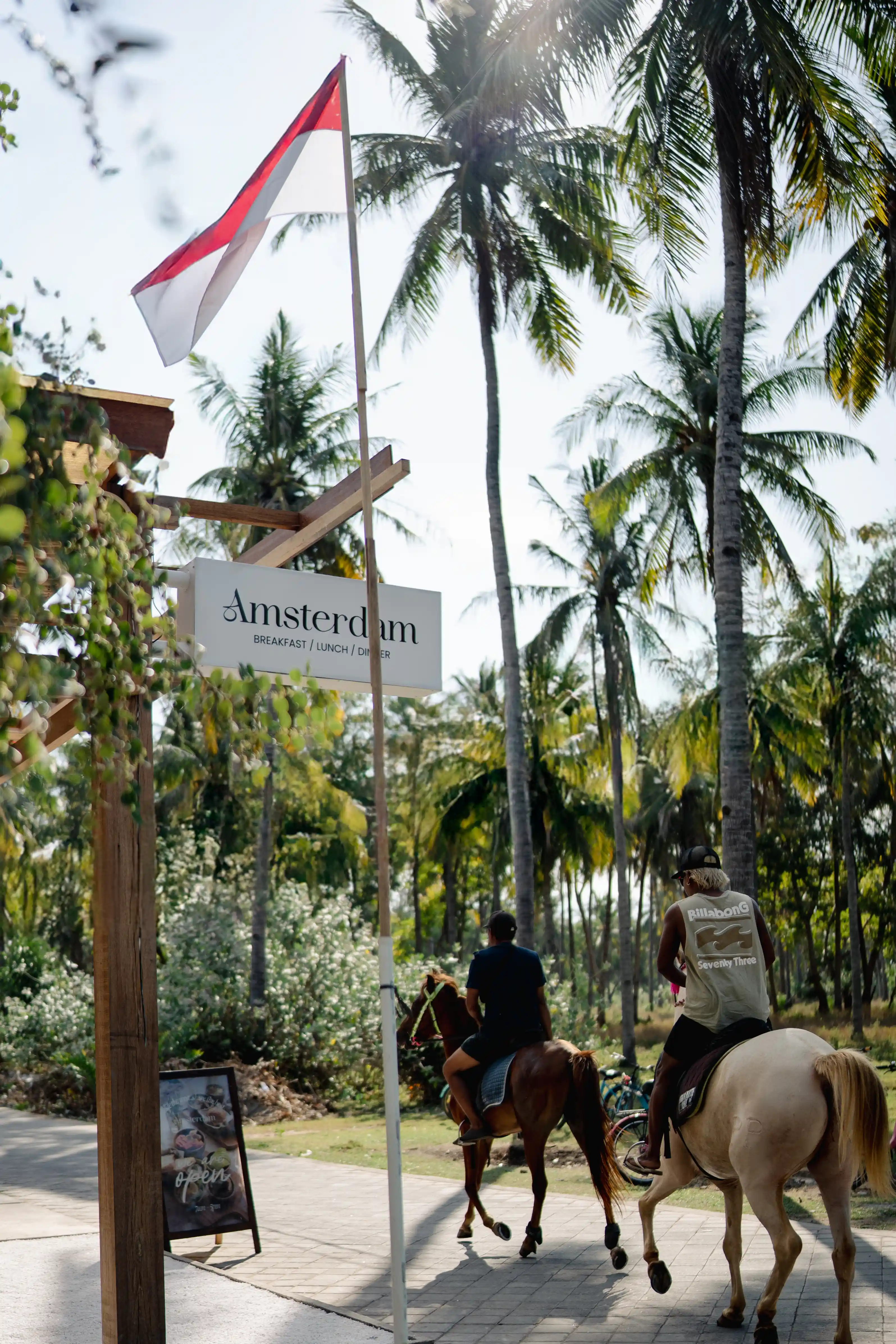 Amsterdam Restaurant - Gili Trawangan